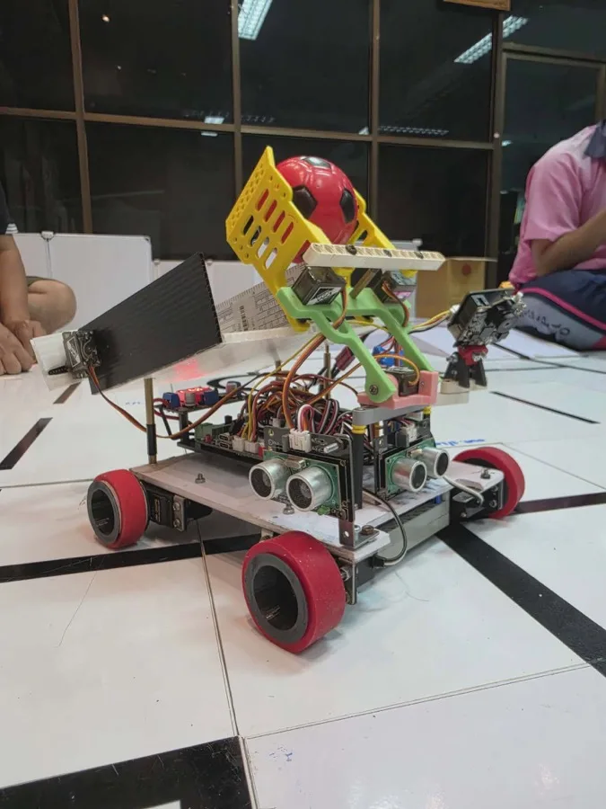 TPA Thailand RLine's robot