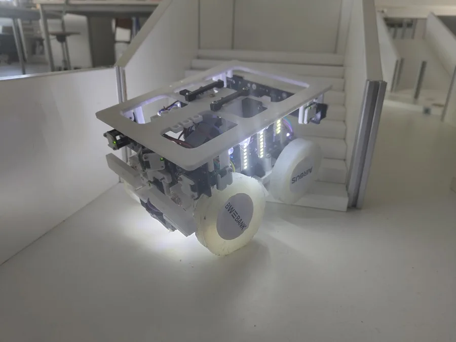 Bodensee Dogs's robot