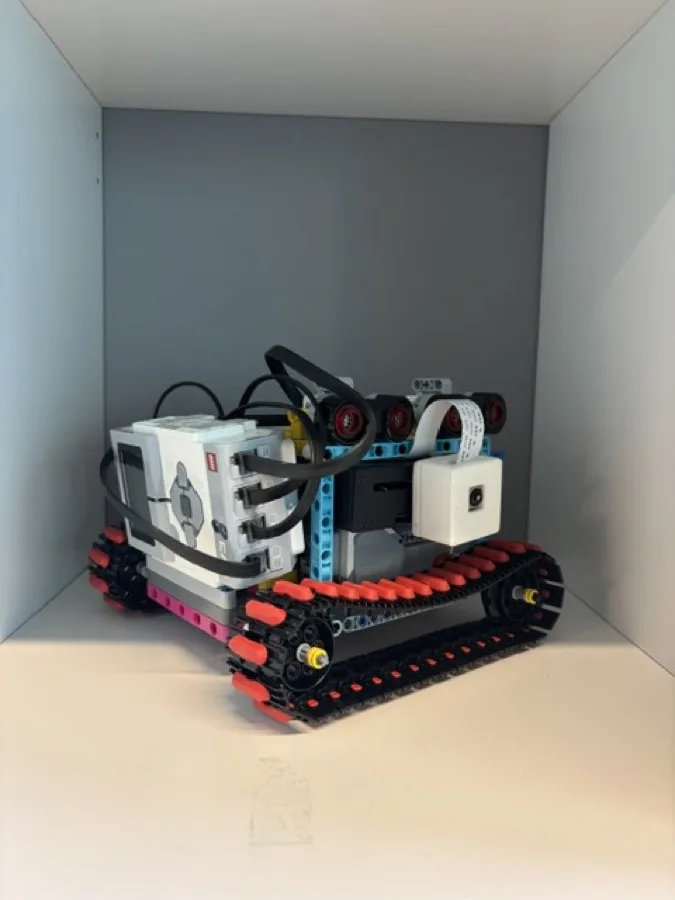 LF Rescue Unit's robot