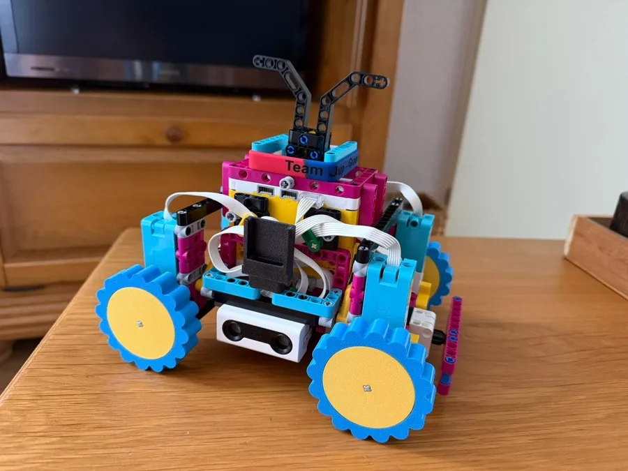 Team Jup Maze's robot